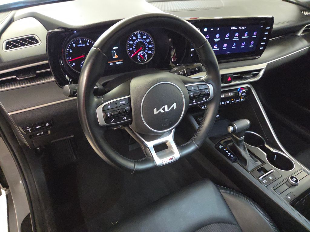 2022 Kia K5 GT-Line photo 15