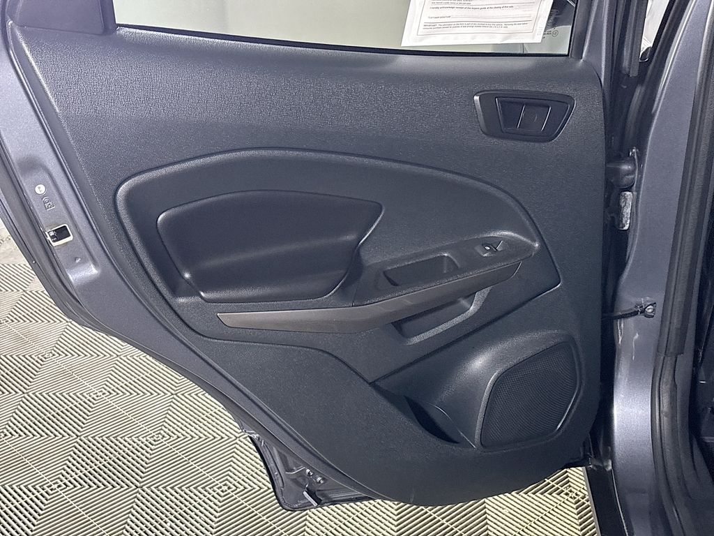 2020 Ford EcoSport SES photo 20
