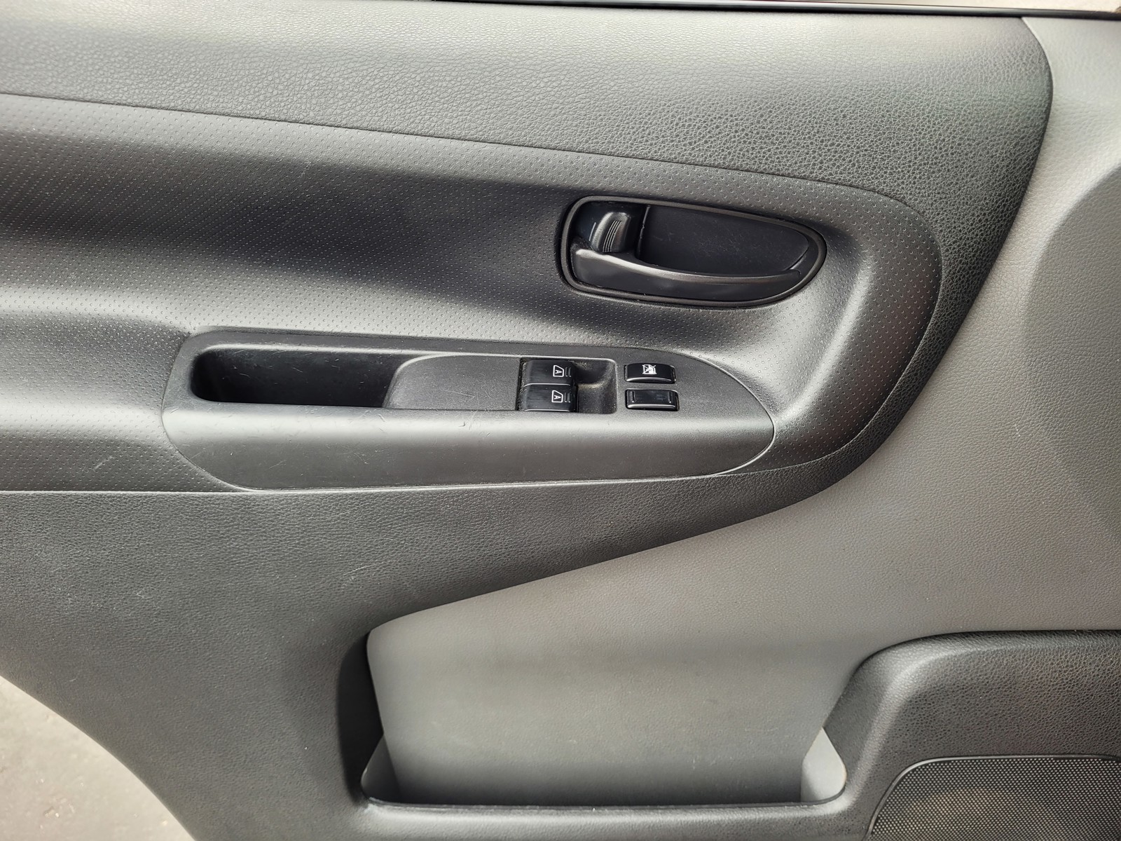 2020 Nissan NV200 SV photo 17