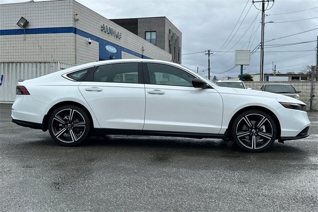 2025 Honda Accord Hybrid Sport photo 4