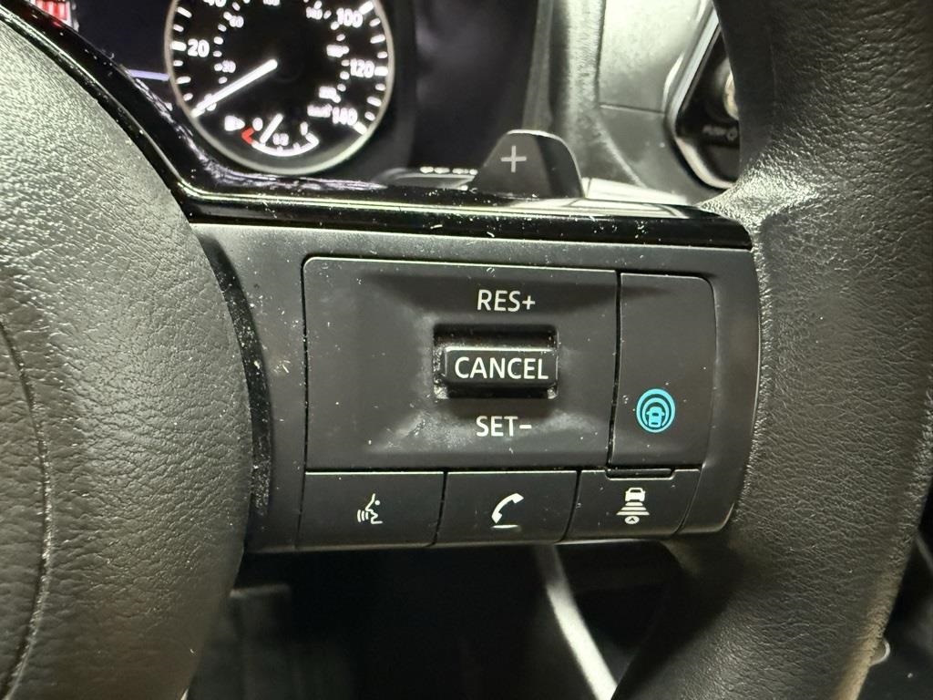 2023 Nissan Rogue SV photo 16