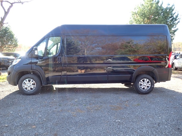 2026 Ram ProMaster 2500 Cargo Van photo 2