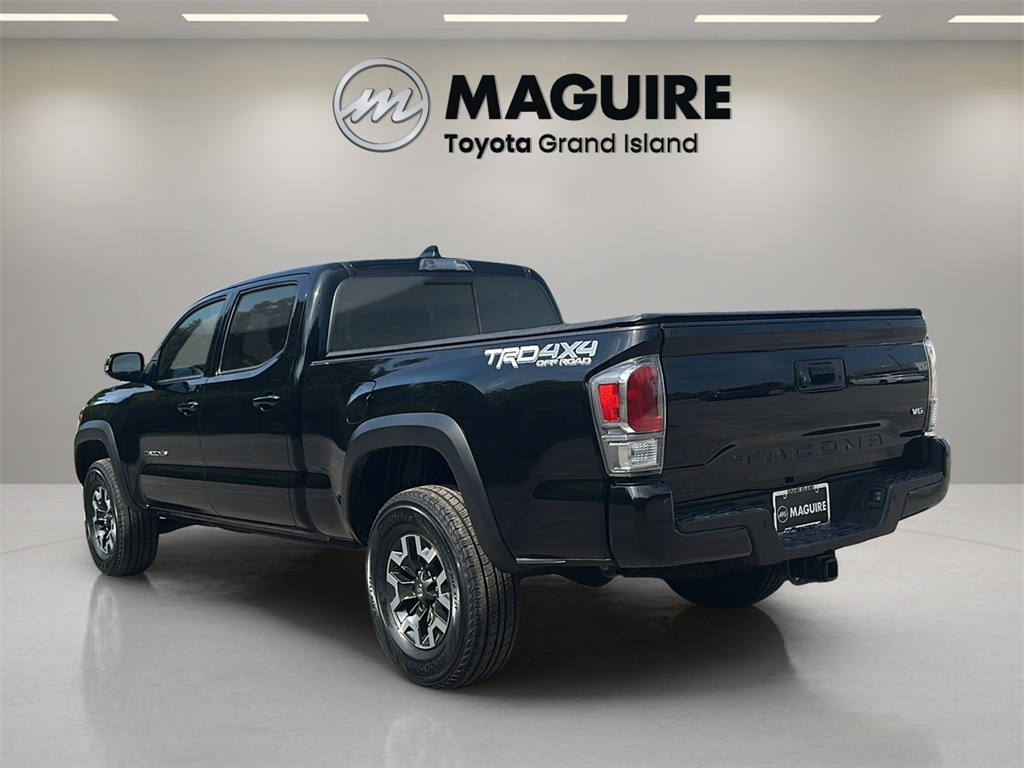 2023 Toyota Tacoma TRD Off-Road photo 4