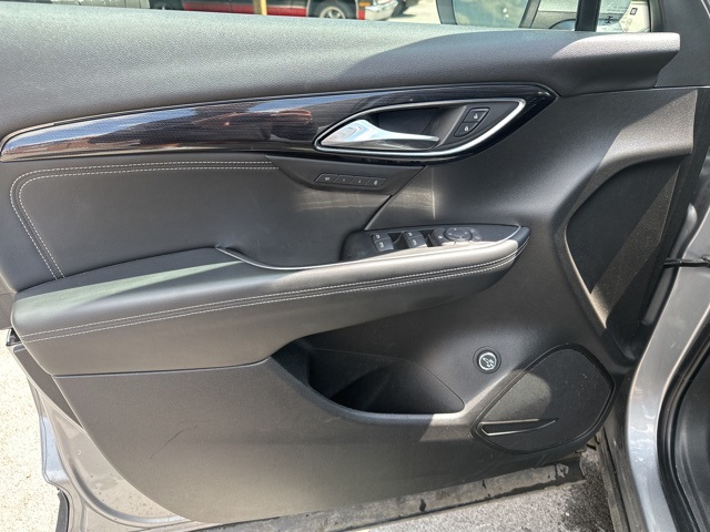 2023 Buick Envision Essence photo 19