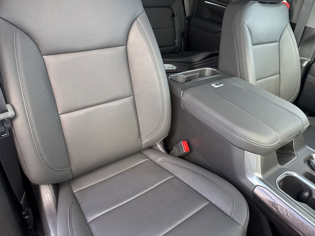 2025 Chevrolet Silverado 1500 LTZ photo 34