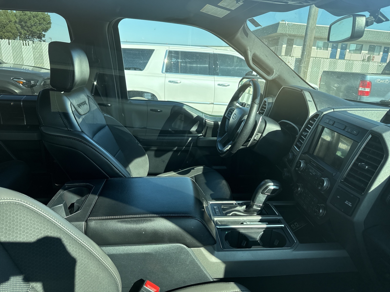 2020 Ford F-150 Raptor photo 5