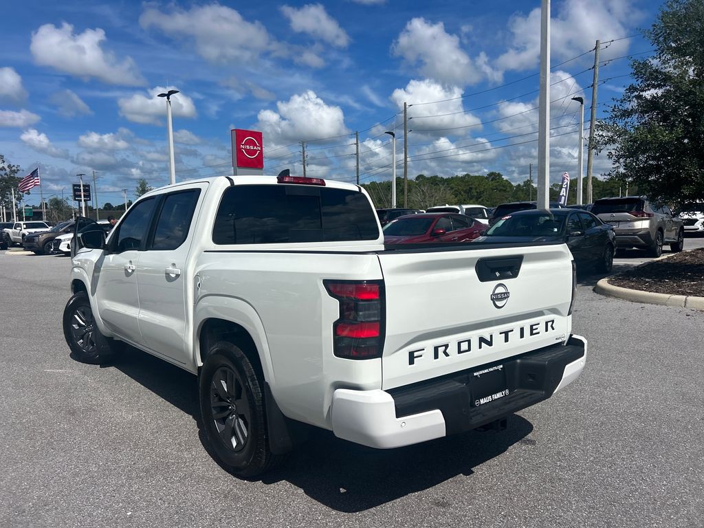 2026 Nissan Frontier SV photo 4