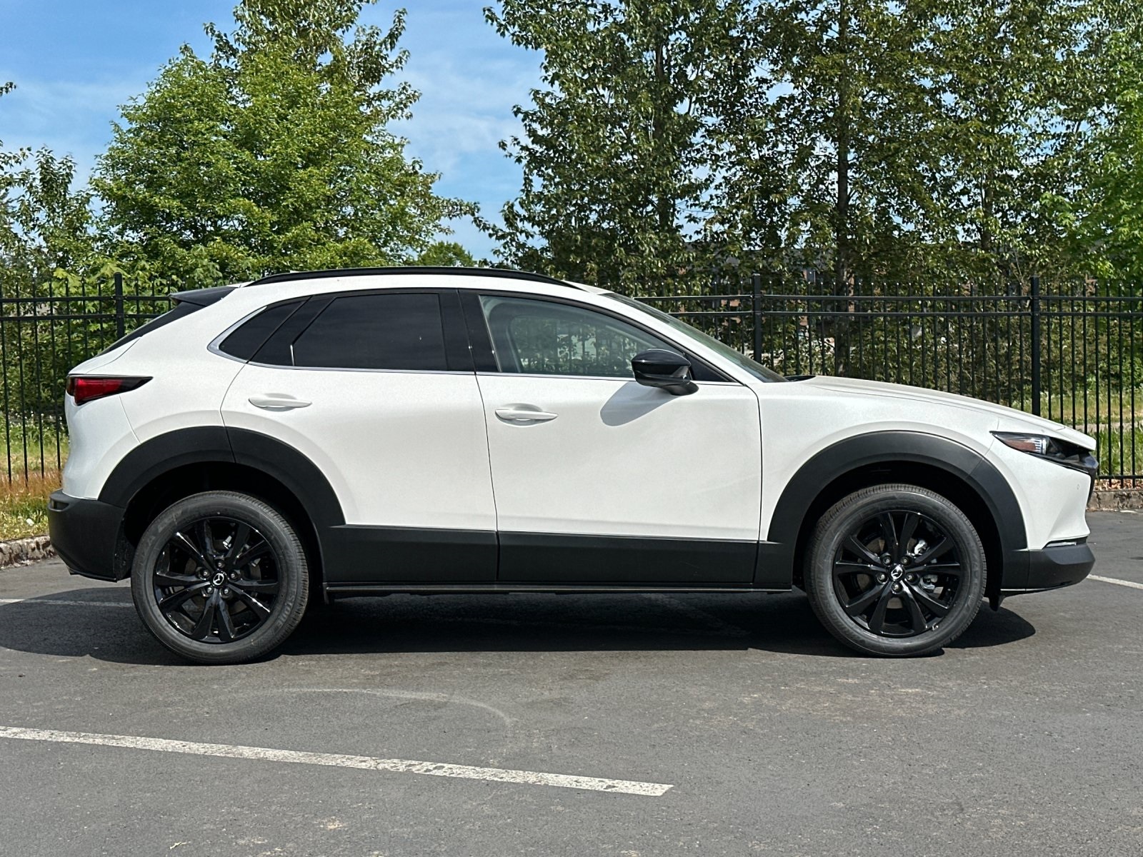 2025 Mazda CX-30 2.5 Turbo Premium Plus photo 2