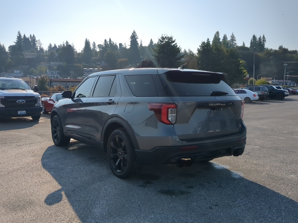2021 Ford Explorer ST photo 11