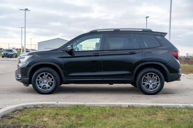 2024 Honda Passport TrailSport photo 3