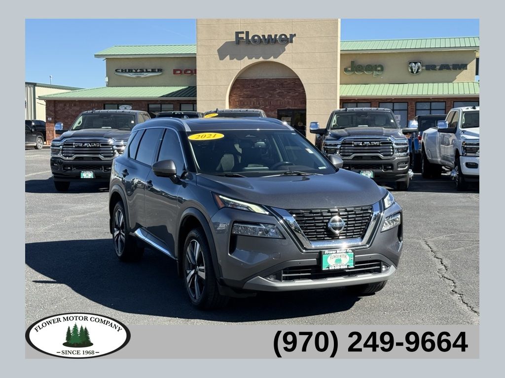 2021 Nissan Rogue SL's photo