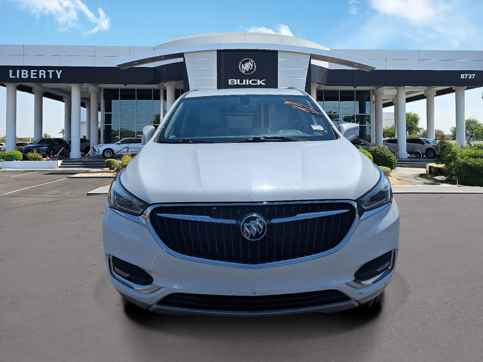 2019 Buick Enclave Essence photo 3