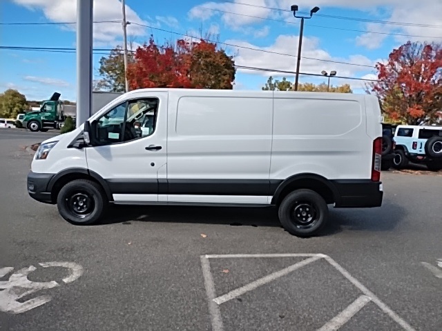 2024 Ford Transit Cargo Van photo 4
