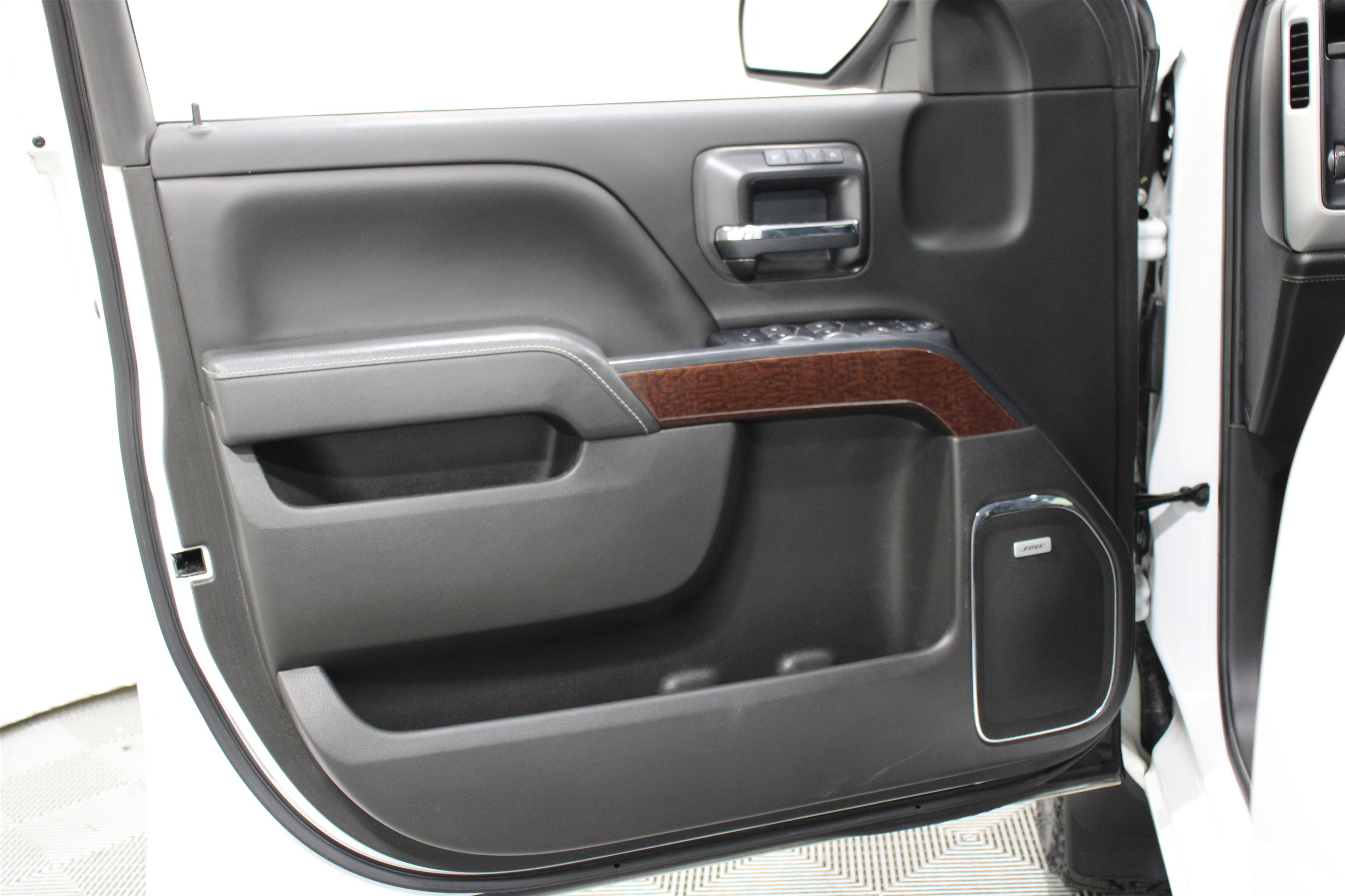 2018 Gmc Sierra 1500 SLT photo 4