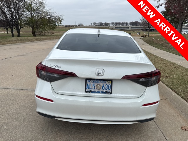 2025 Honda Civic LX photo 4