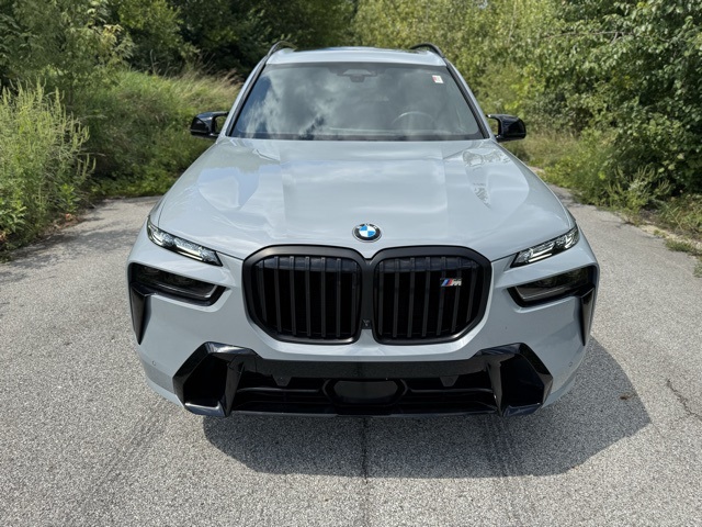 2024 Bmw X7 M60i photo 2
