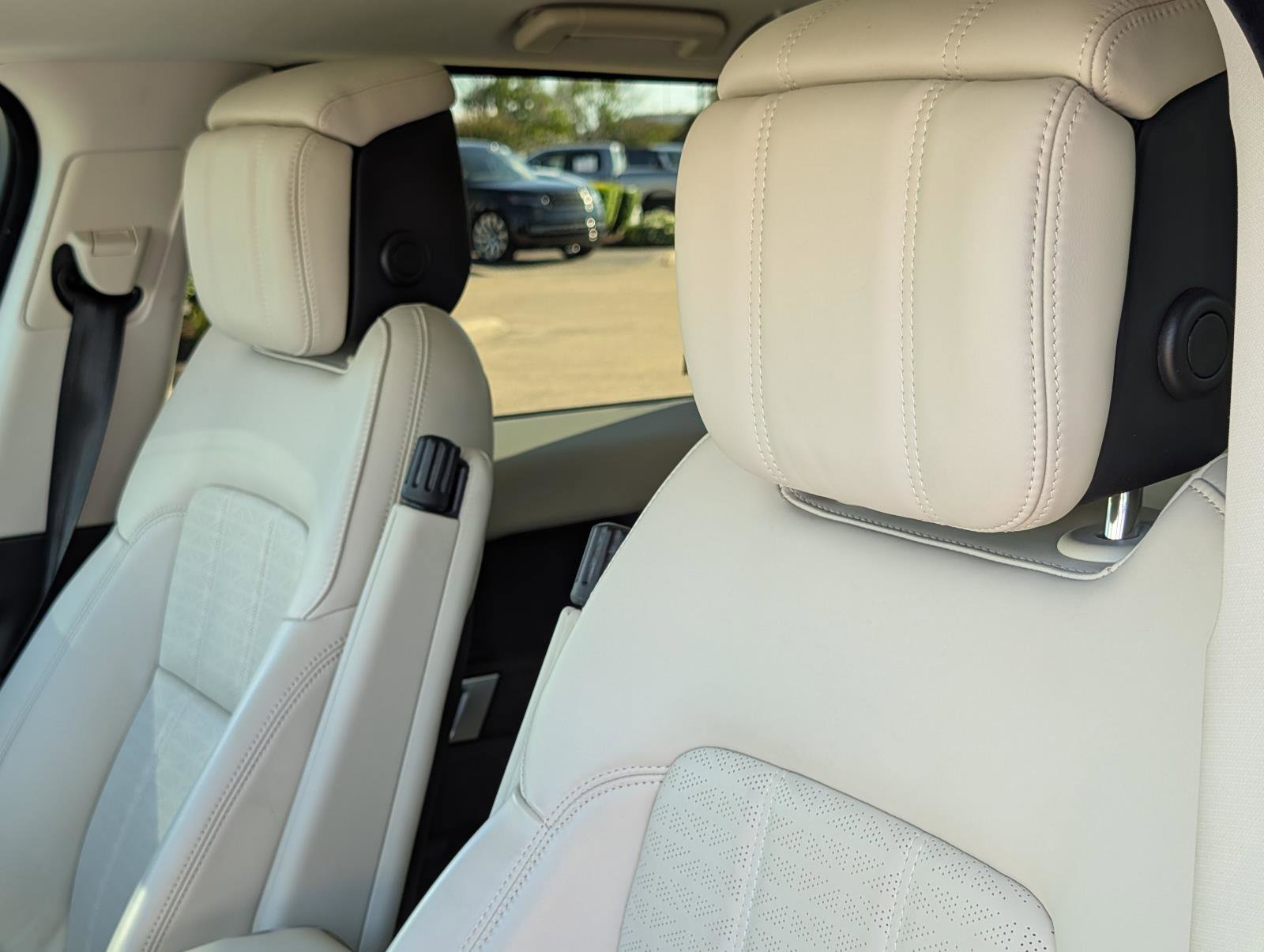 2019 Land Rover Range Rover Sport HSE Dynamic photo 25