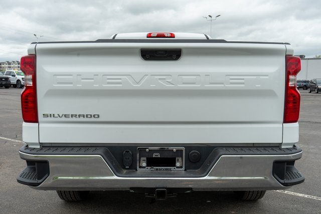 2024 Chevrolet Silverado 1500 Work Truck photo 3