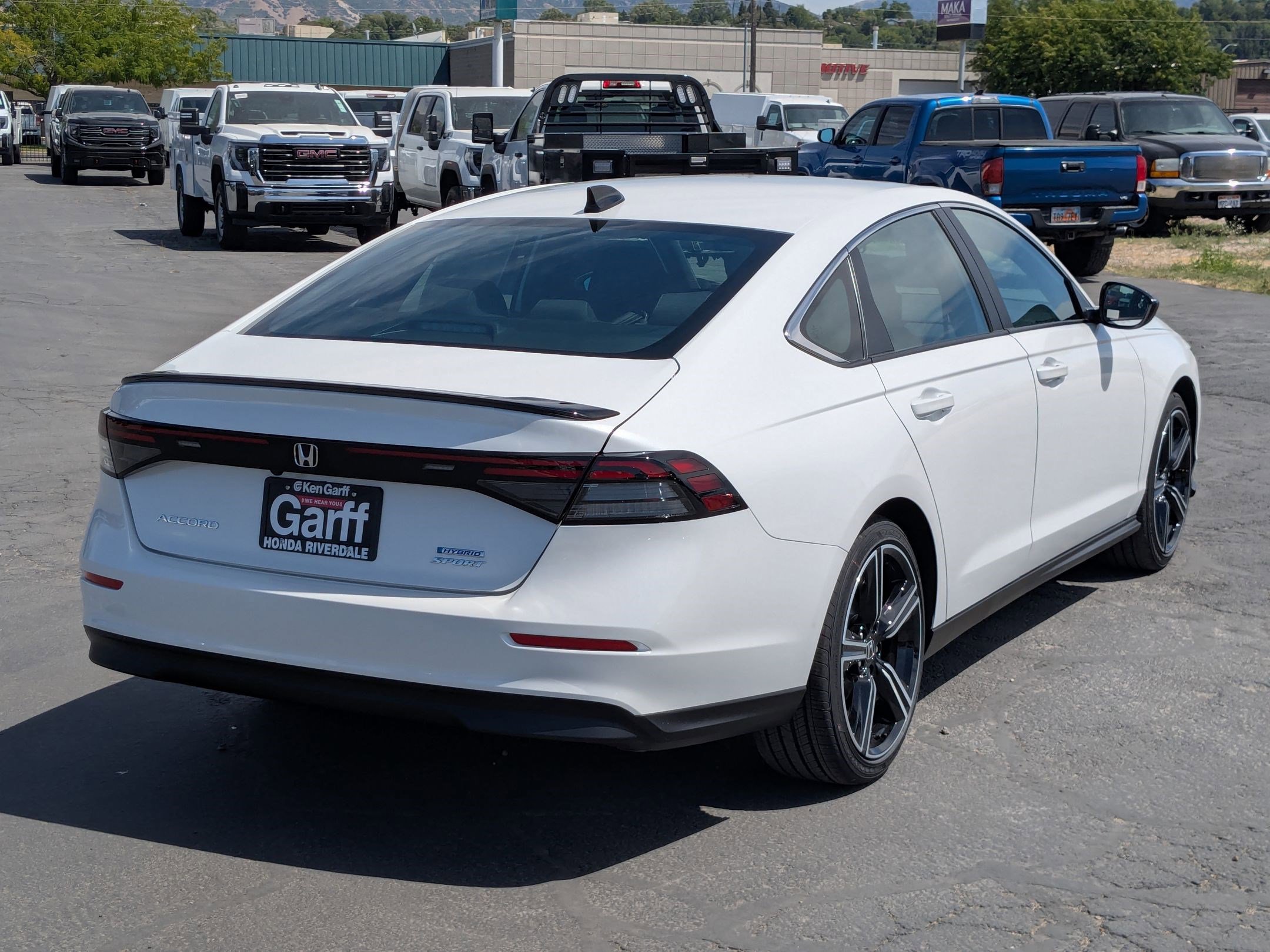 2025 Honda Accord Hybrid Sport photo 3