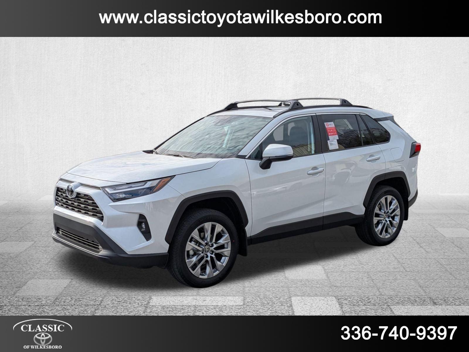 2025 Toyota RAV4 XLE Premium's photo