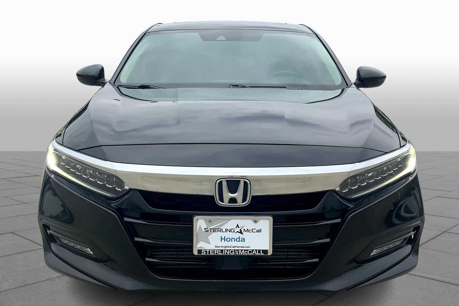 1HGCV2F92JA043171