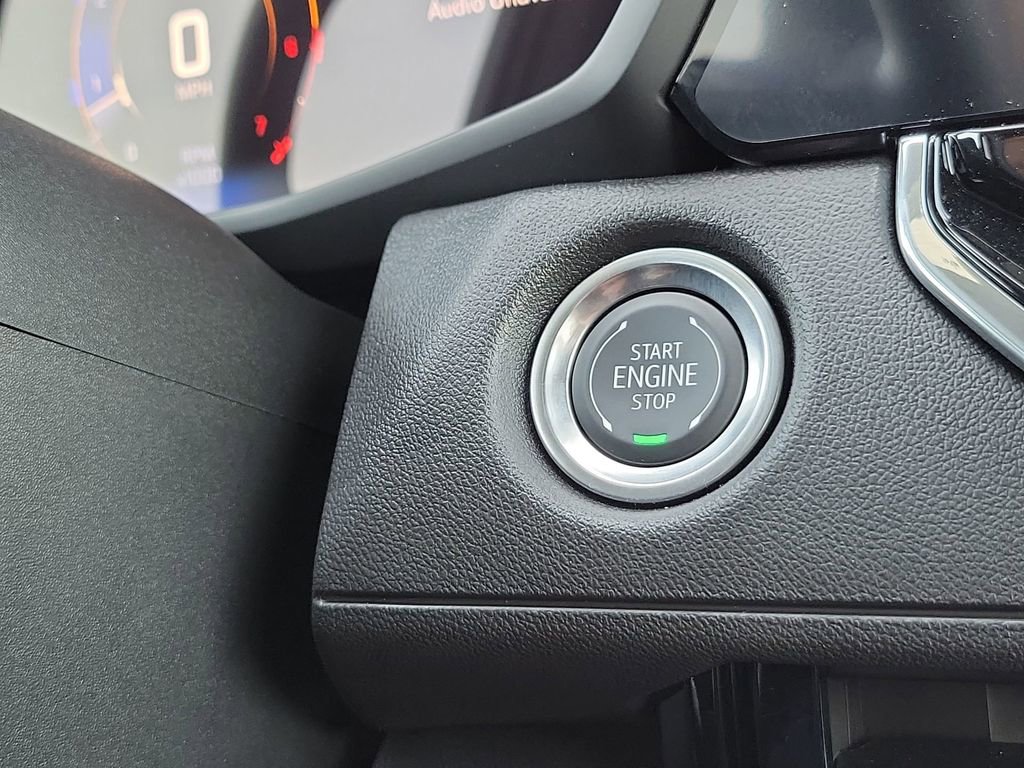 2025 Chevrolet Colorado LT photo 37