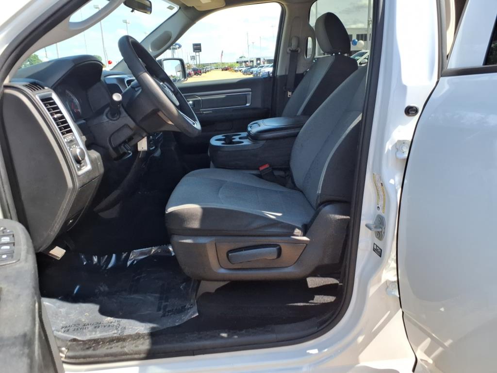 2022 Ram 1500 Classic SLT photo 12