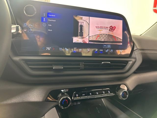2025 Chevrolet Silverado EV LT photo 11