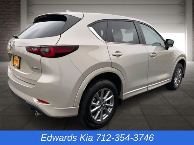 2025 Mazda CX-5 2.5 Select photo 3