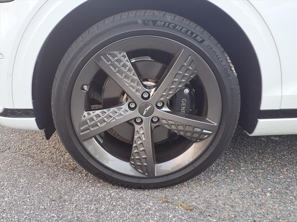 2024 Genesis GV70 3.5T Sport photo 4