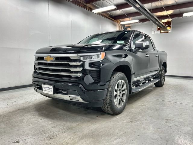 2023 Chevrolet Silverado 1500 High Country's photo