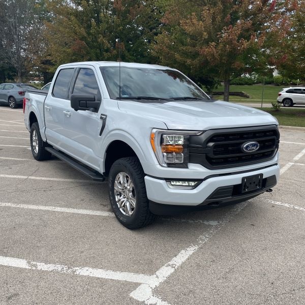 2022 Ford F-150 XLT photo 3