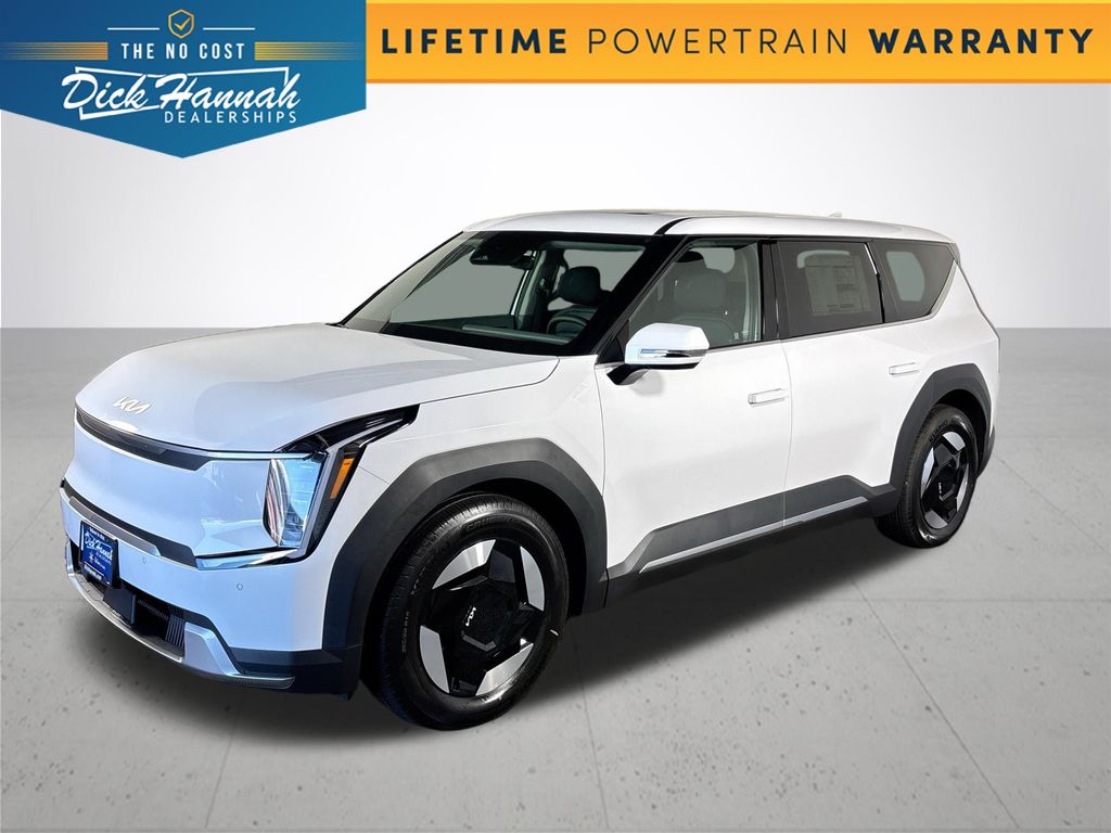 2026 Kia EV9 Light L/R's photo