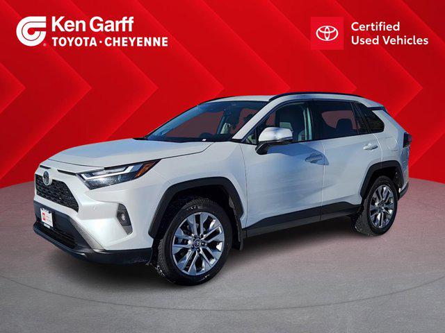 2024 Toyota RAV4 XLE Premium's photo