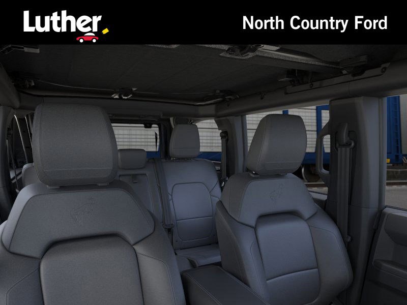 2025 Ford Bronco Outer Banks photo 11
