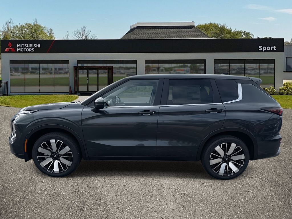 2025 Mitsubishi Outlander SE photo 6