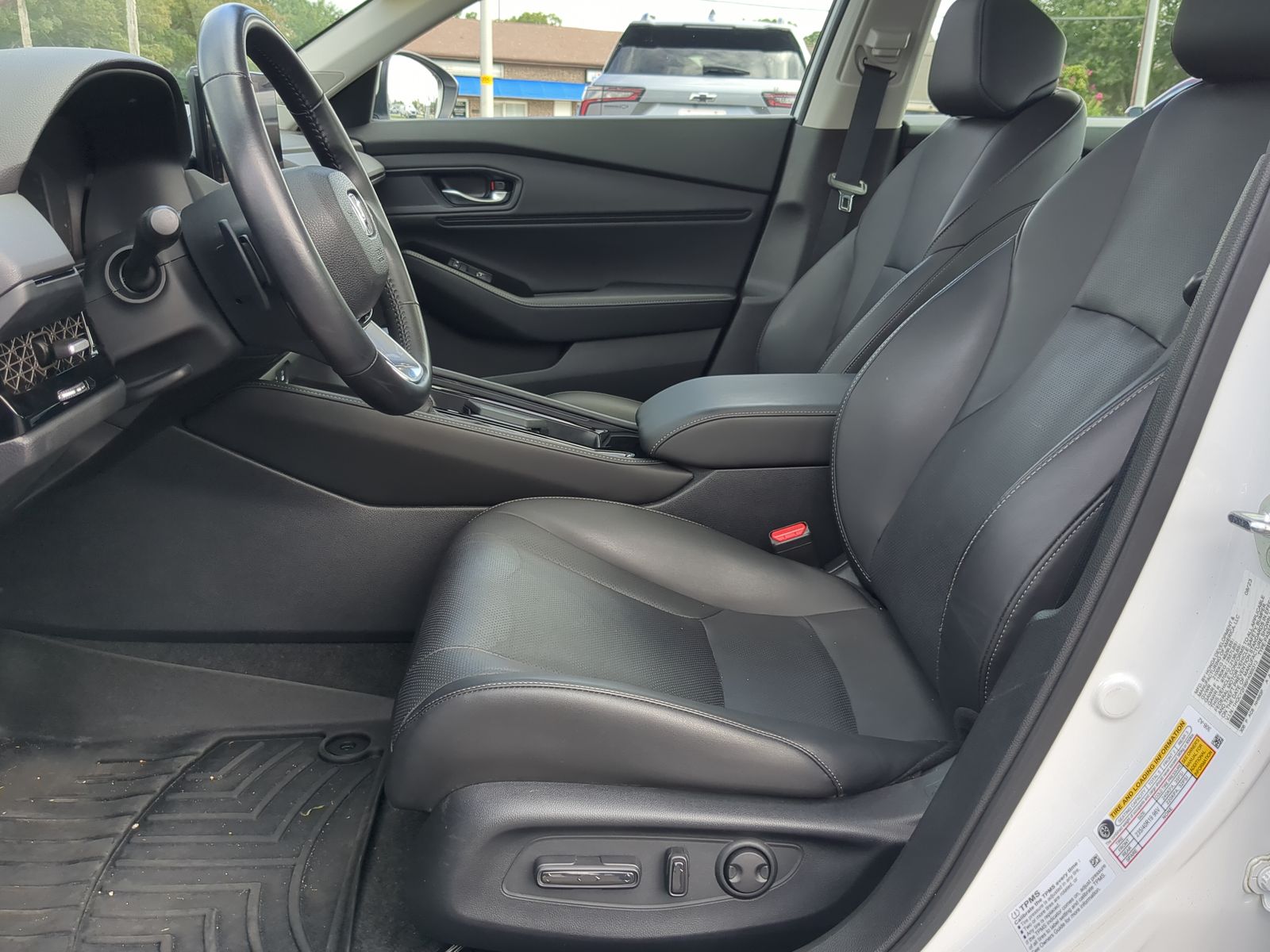 2023 Honda Accord Hybrid Touring photo 19