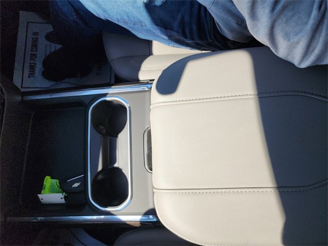 2025 Chevrolet Silverado 2500HD LT photo 25