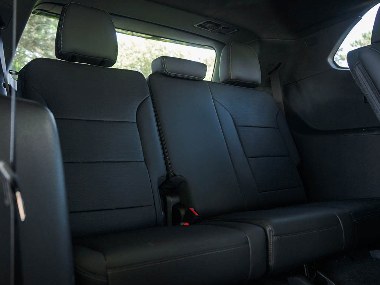2025 Buick Enclave Sport Touring photo 12