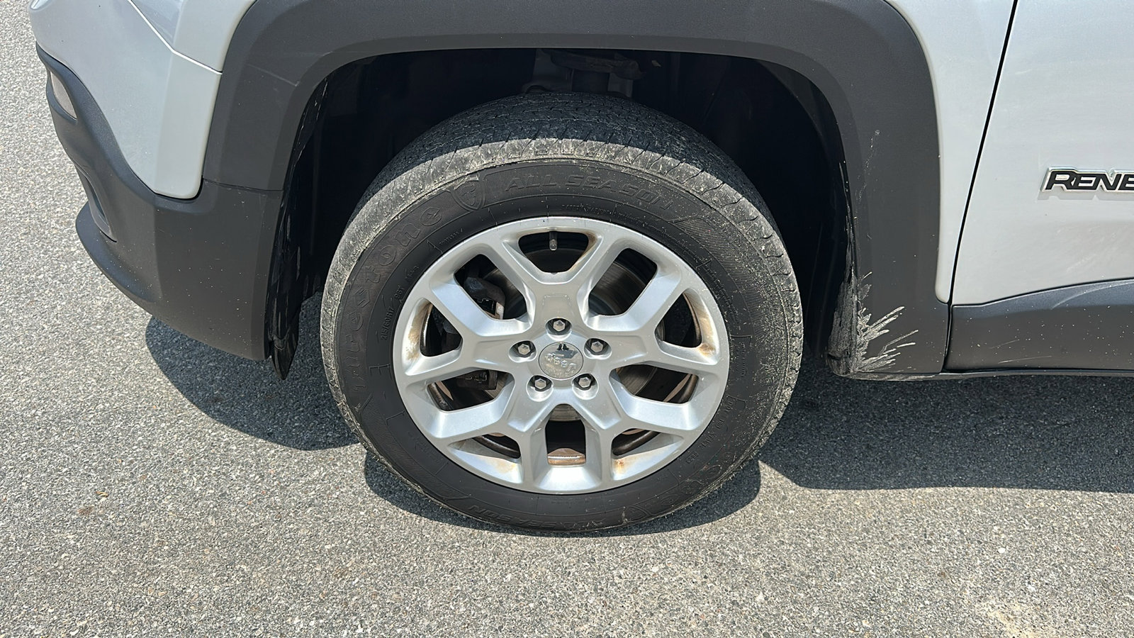 2016 Jeep Renegade Latitude photo 10