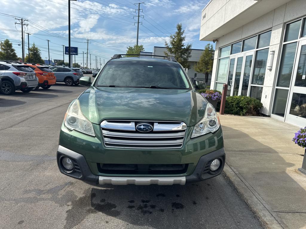 2013 Subaru Outback Limited photo 8