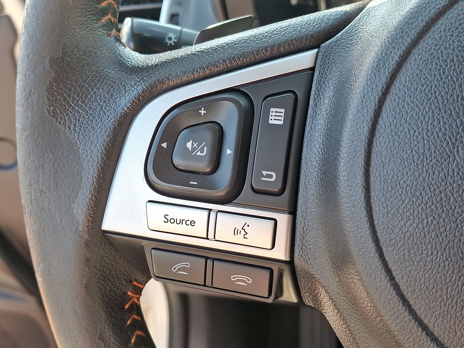 2016 Subaru Crosstrek Premium photo 20