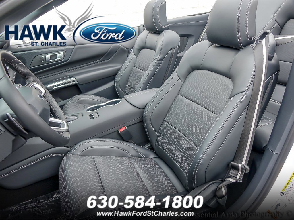 2024 FORD MUSTANG - Image 8