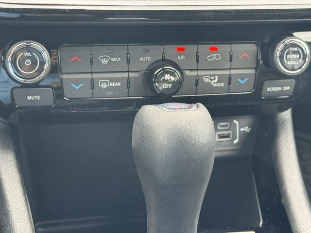 2025 Jeep Compass Latitude photo 20