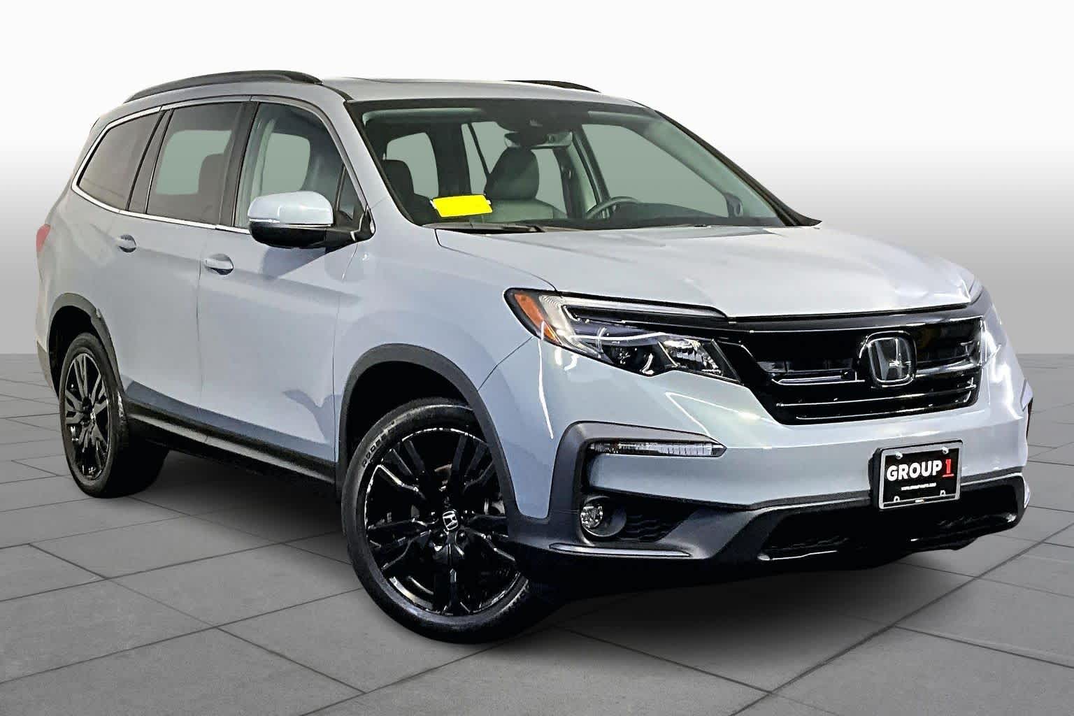 2022 Honda Pilot Special Edition photo 2