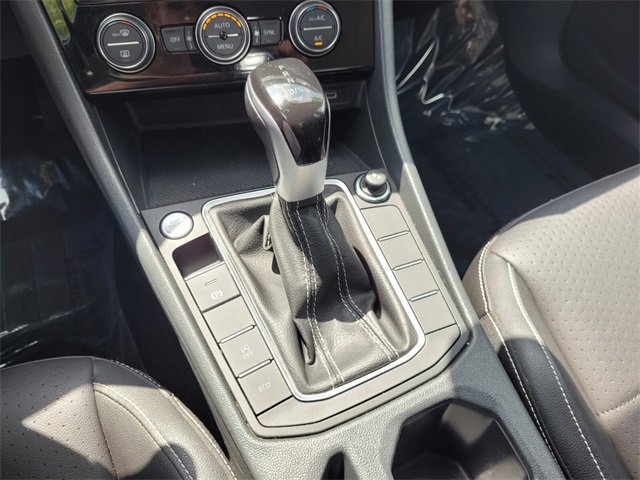 2024 Volkswagen Jetta SE photo 20