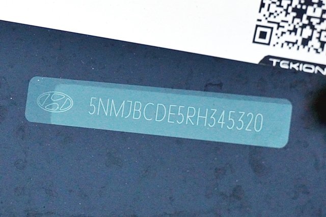 Used 2024 Gray Hyundai SEL image 33