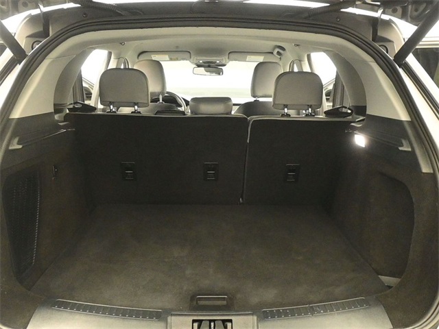 2021 Lincoln Corsair Standard photo 18