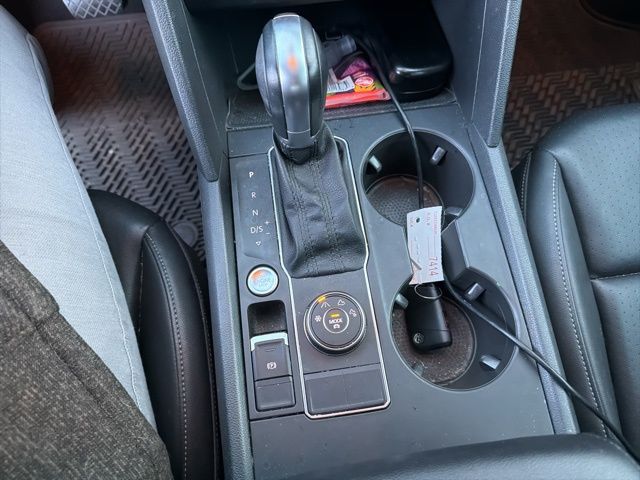 2018 Volkswagen Atlas V6 SE photo 4