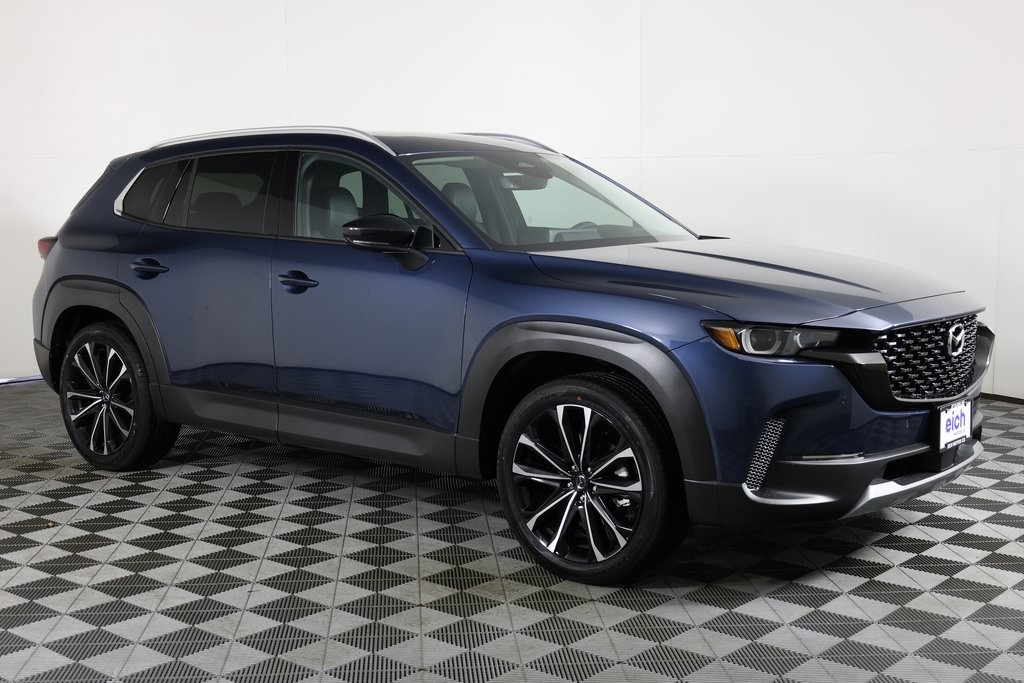 2025 Mazda CX-50 Premium Plus's photo